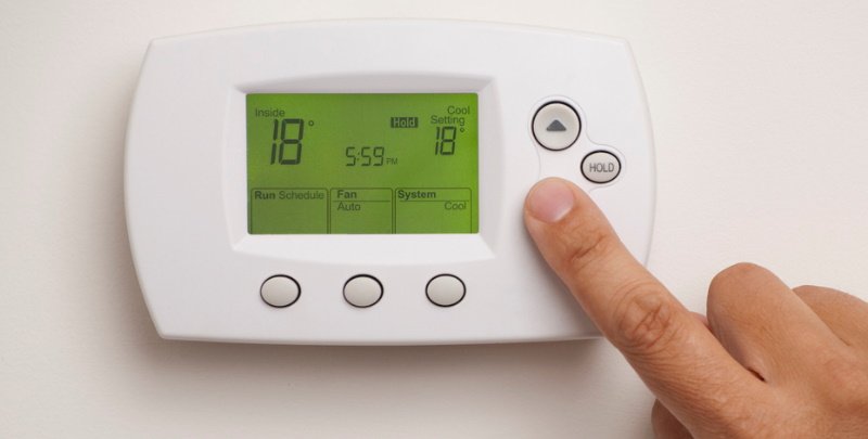 setting the thermostat
