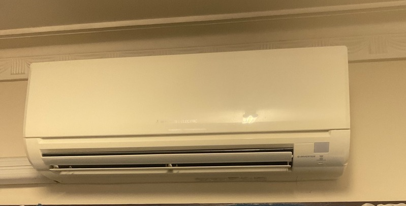 split system reverse cycle air conditioner